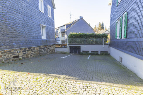 Linker Stellplatz